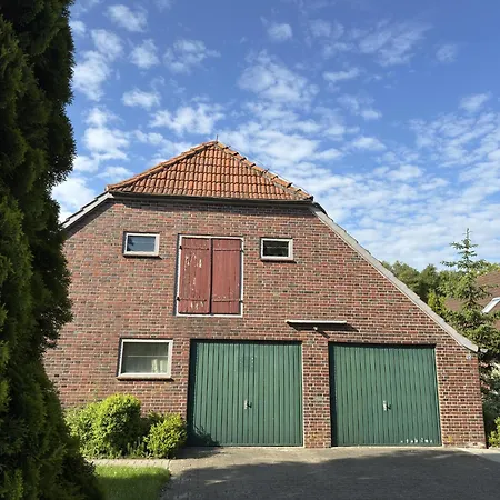 Semesterbostad Ferienhaus, *